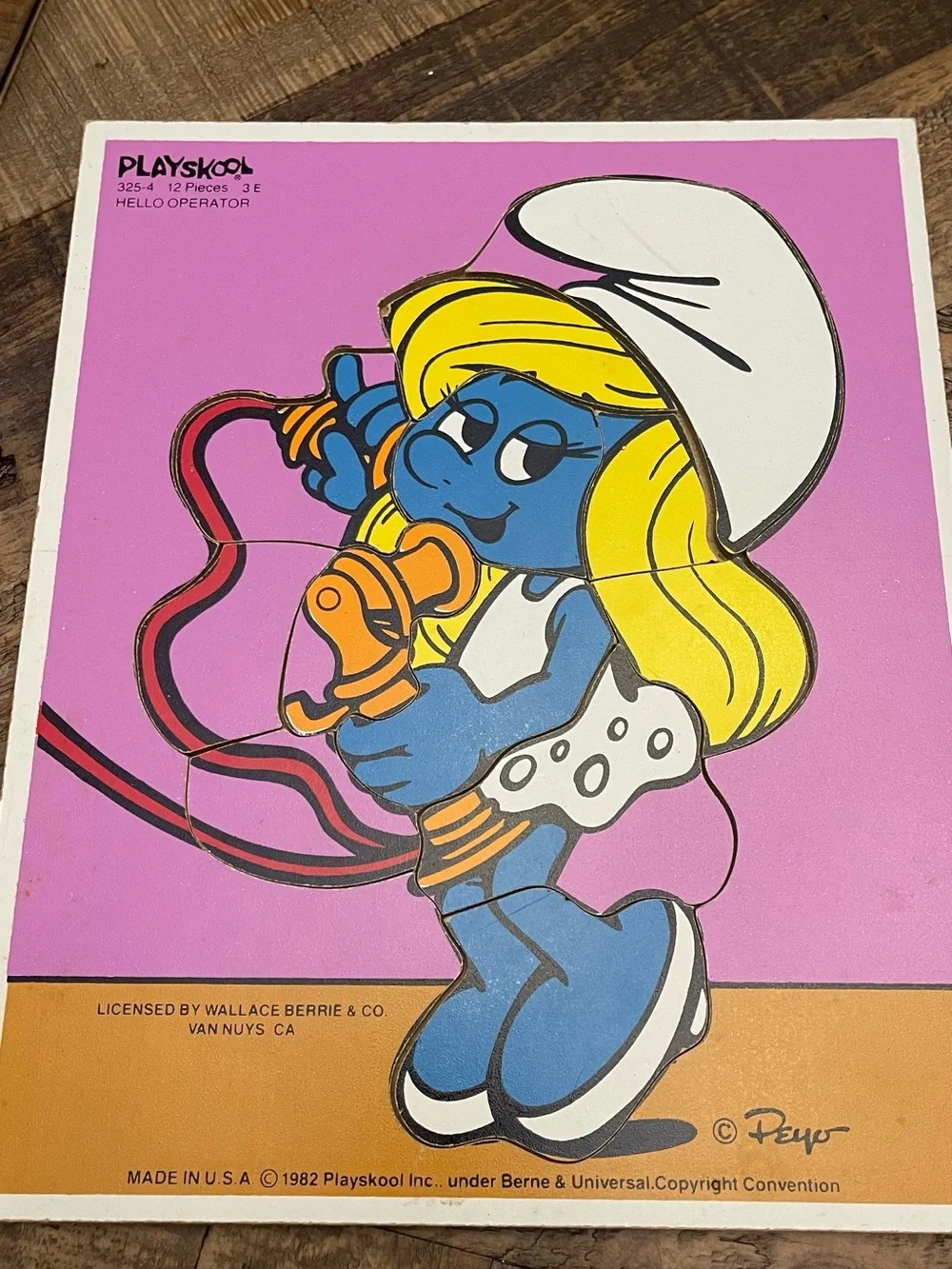 vintage tray puzzles featuring classic 1980s characters.